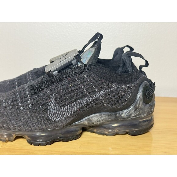 Nike Air VaporMax 2020 Flyknit Dark Gray Women’s Size 6‎ -CJ6741003 - Picture 7 of 10